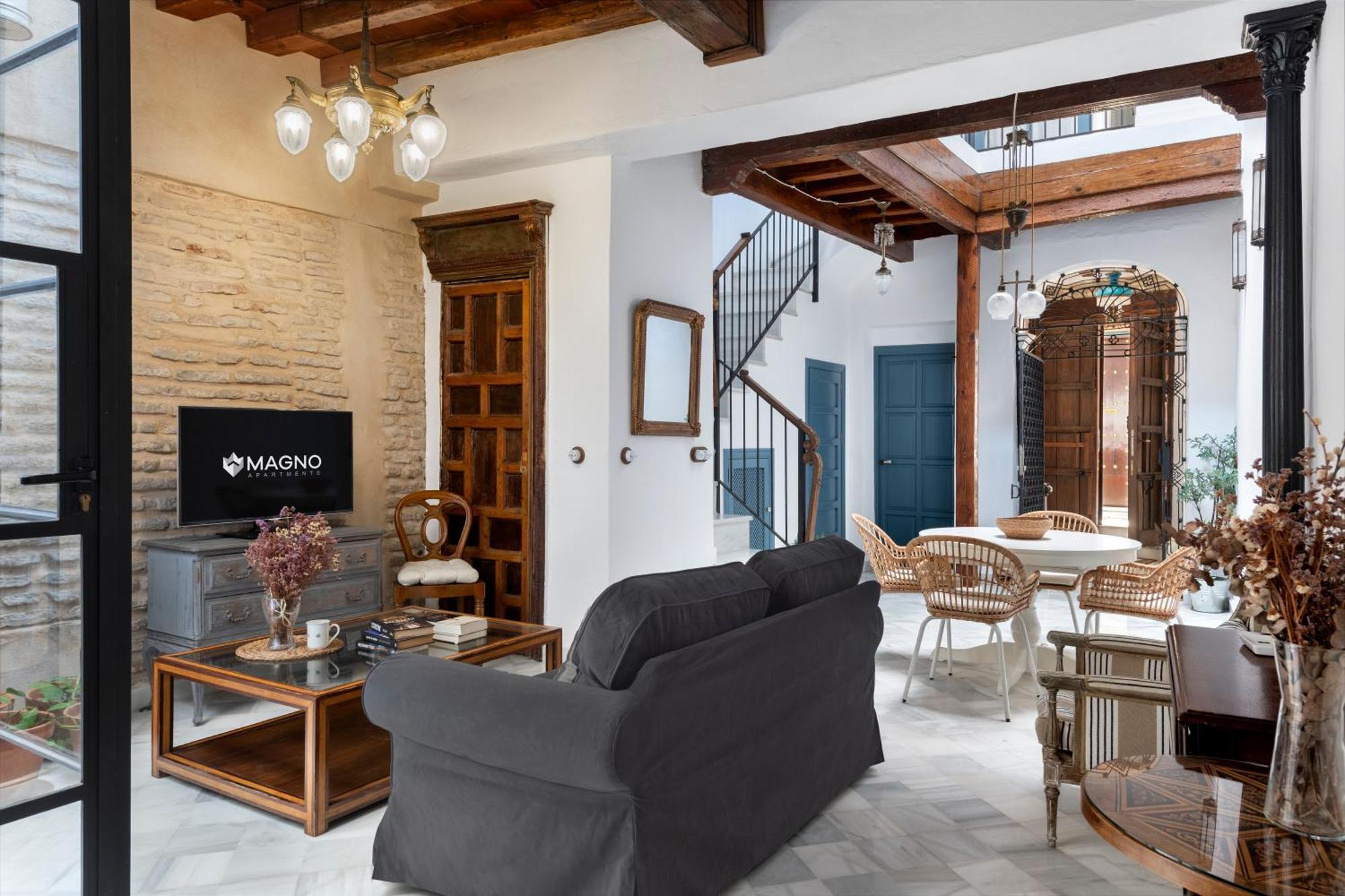 Magno Apartments Virgenes Luxury House Seville Exterior photo